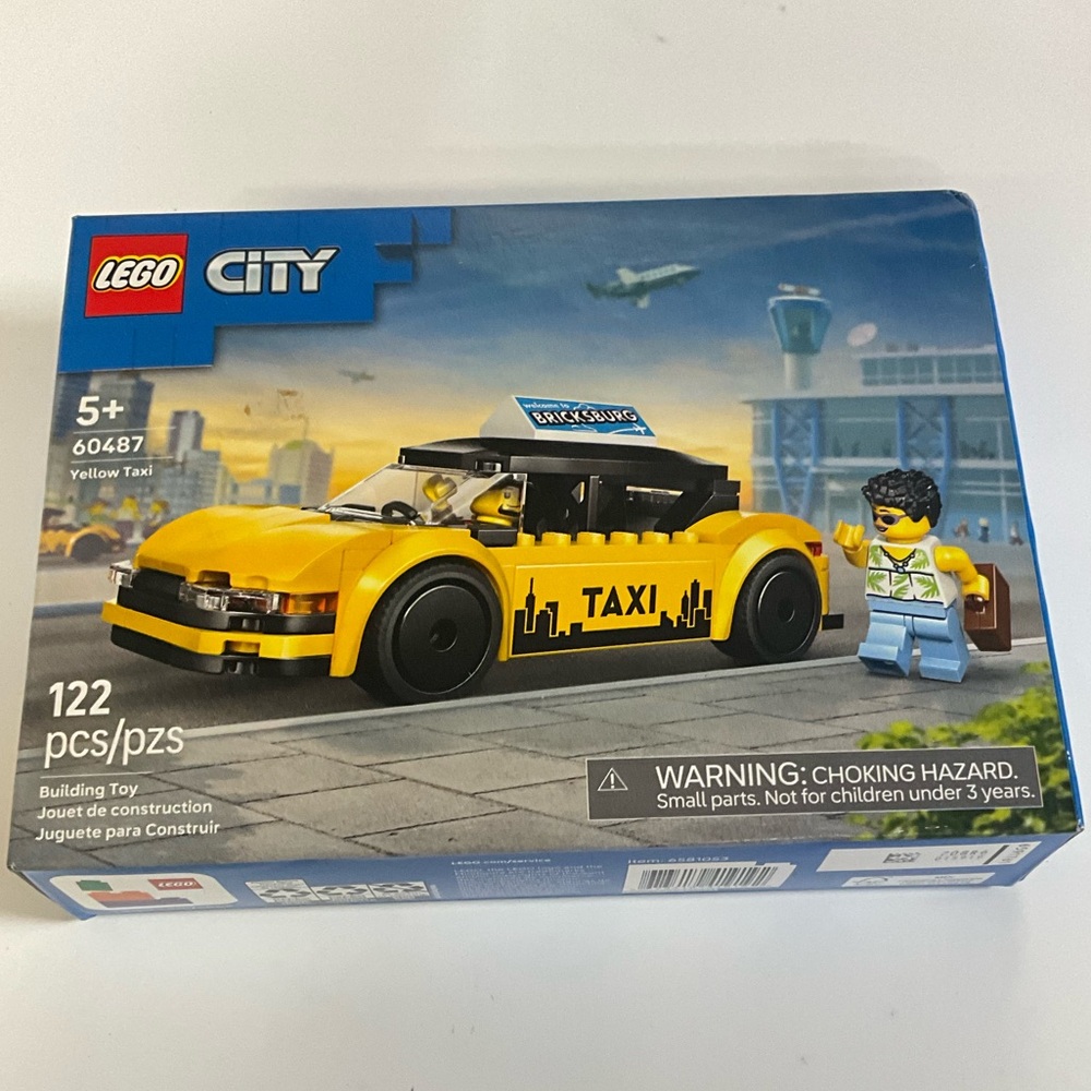 LEGO City Yellow Taxi Car New in Box Sealed Building Toy (Set 60487) - SEALED